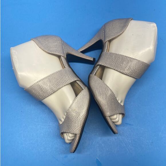 Madeline Grey Snake Skin Peep Toe Pumps Womens SZ 7.5 M Lizard - Picture 6 of 12